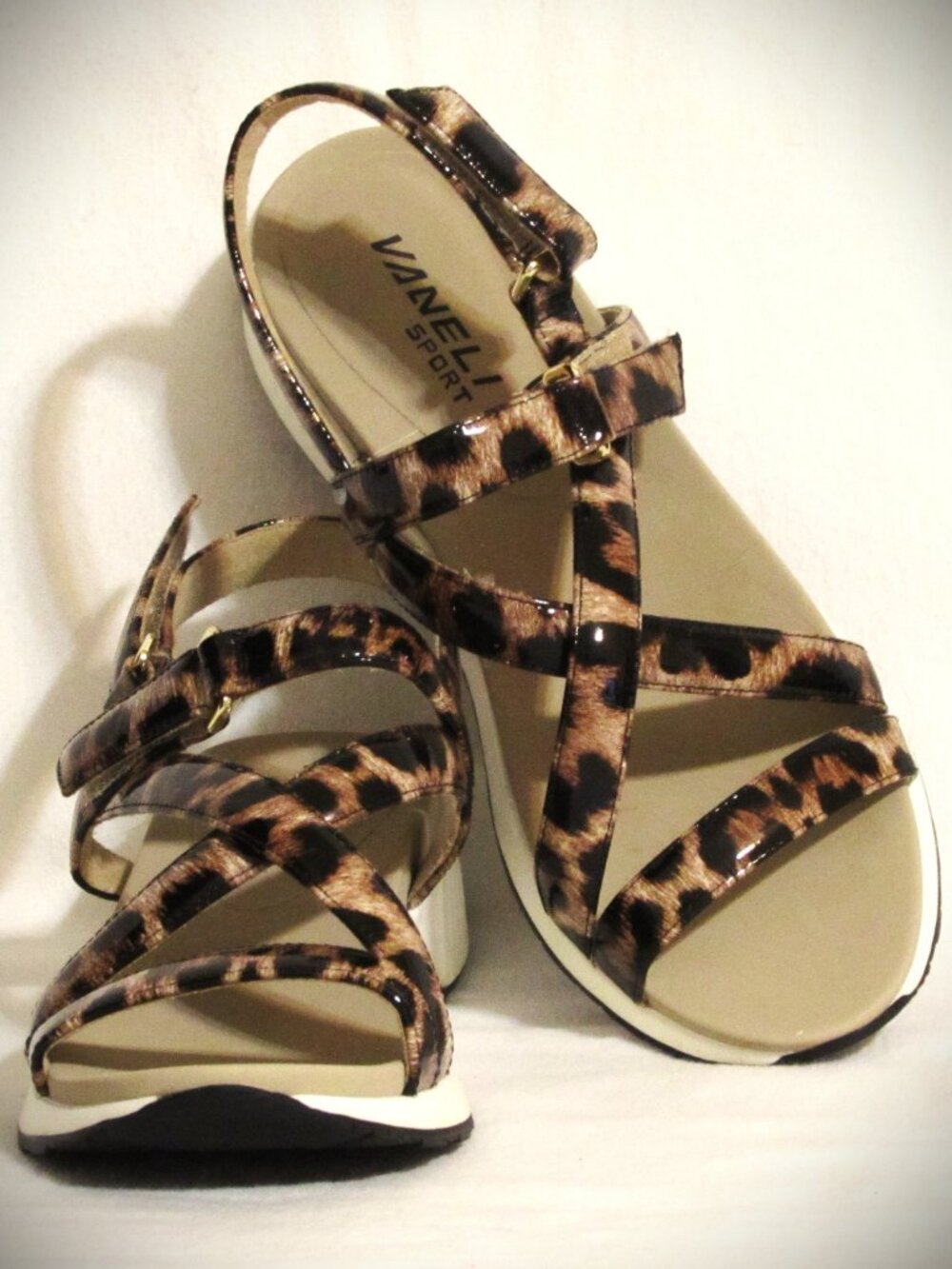 NEW Ladies VANELI Leopard Patent Leather Wedge Heel Sandals Shoes 9 M Orig $185!